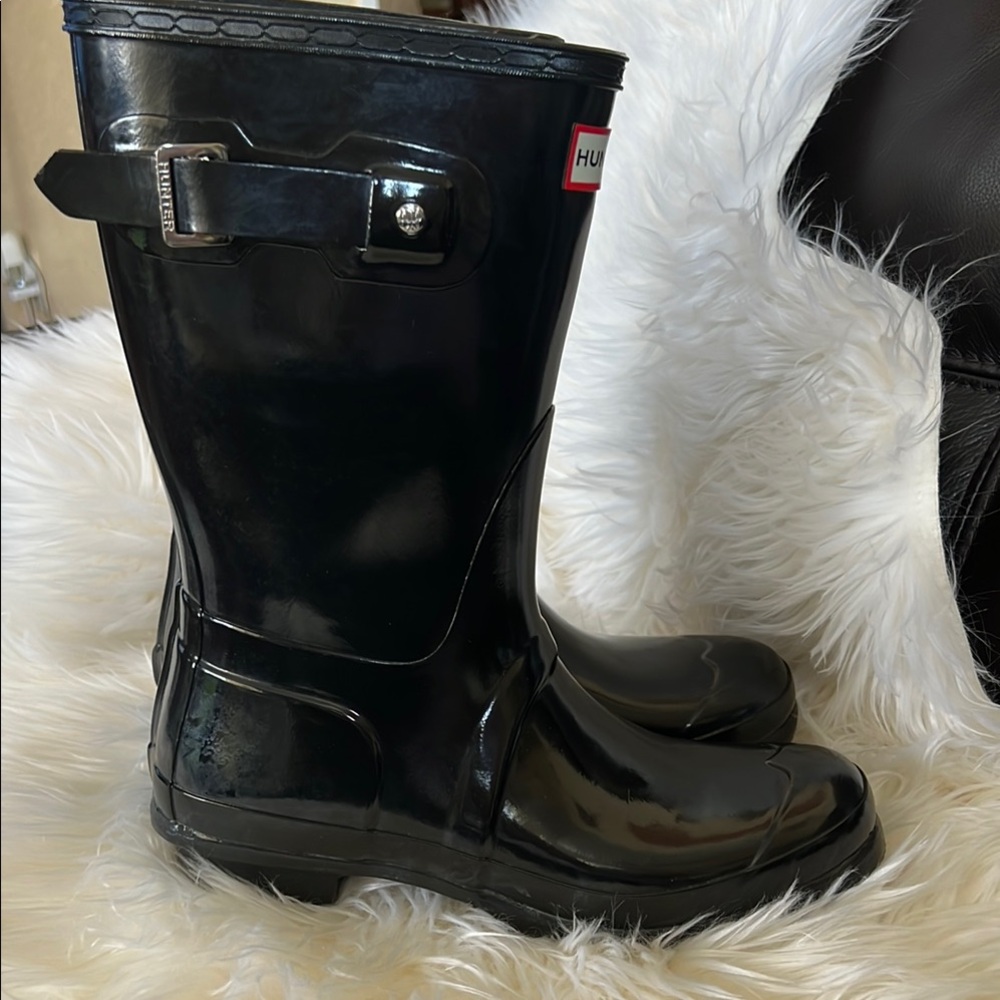 Hunter Black Rain Boots - Picture 5 of 11